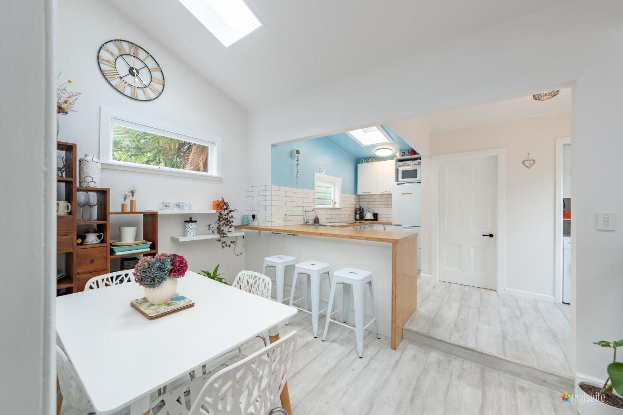 Peaceful & Private City Cottage With Carparks Wellington Exterior photo